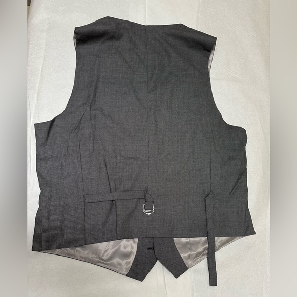 NWT; Indochino Vest 🏷️ - Picture 2 of 8